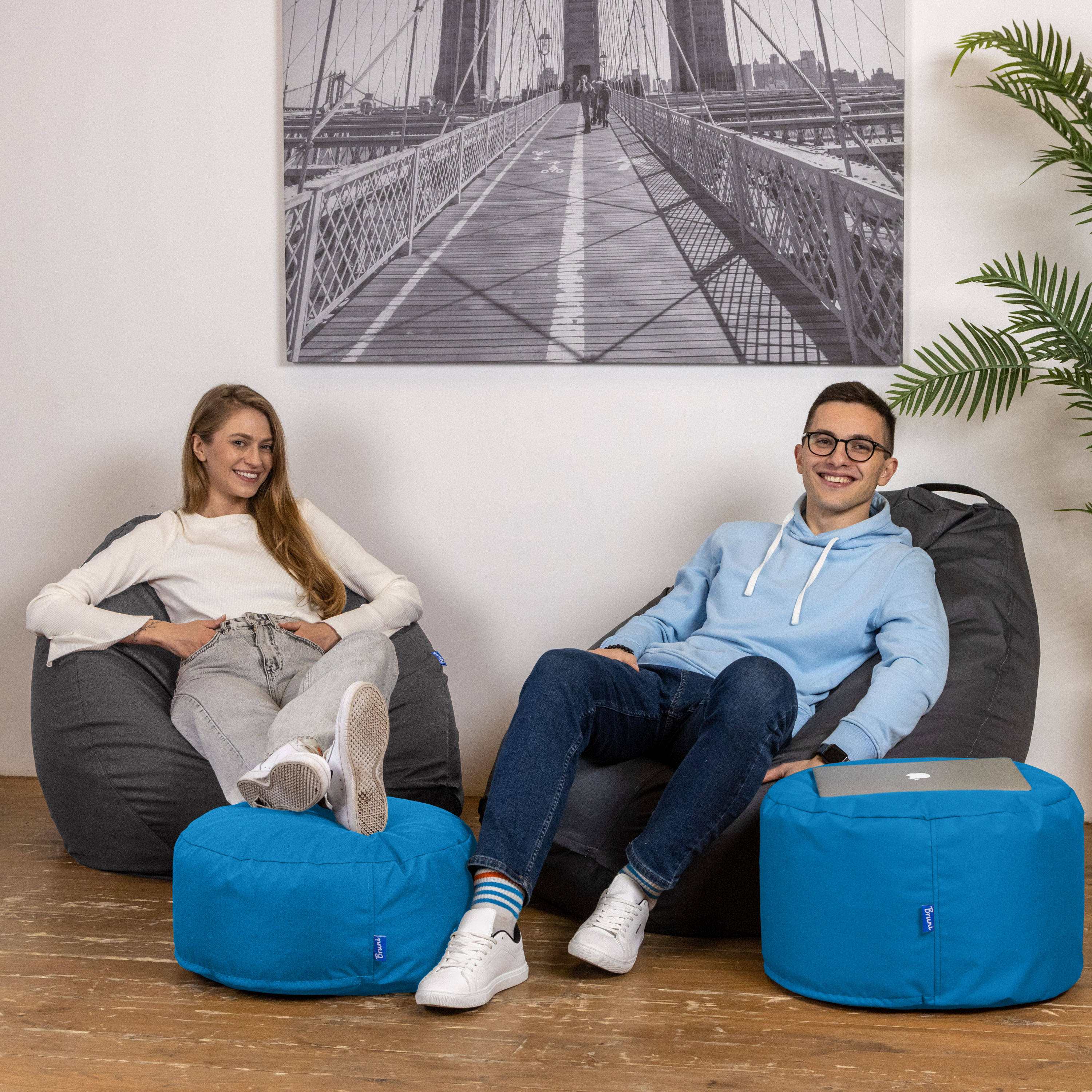 Bruni Pouf Fuß- und Sitzhocker L in Blau - Indoor- und Outdoor-Sitzpouf, in Deutschland gefertigt