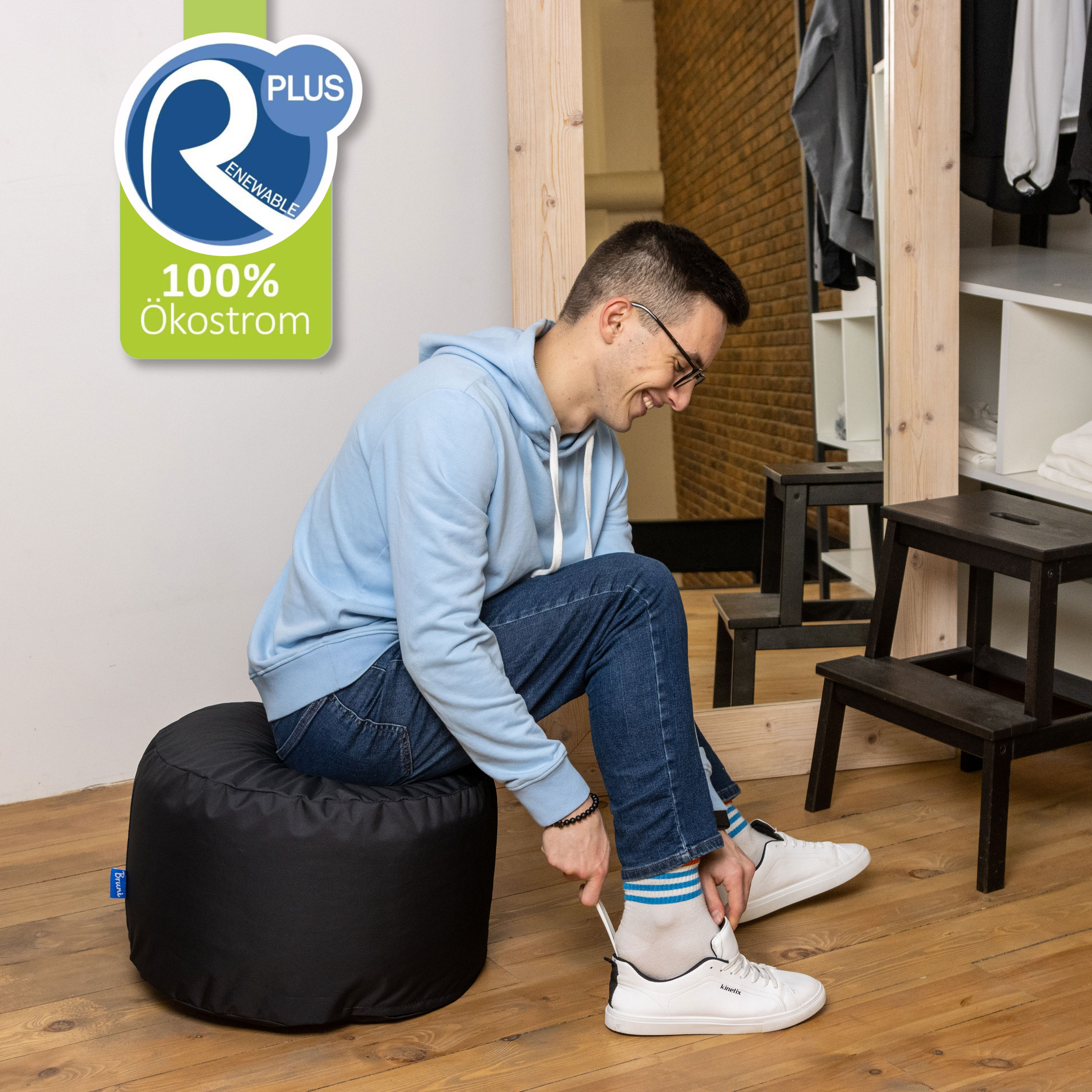 Bruni Pouf Fuß- und Sitzhocker L in Schwarz - Indoor- und Outdoor-Sitzpouf, in Deutschland gefertigt