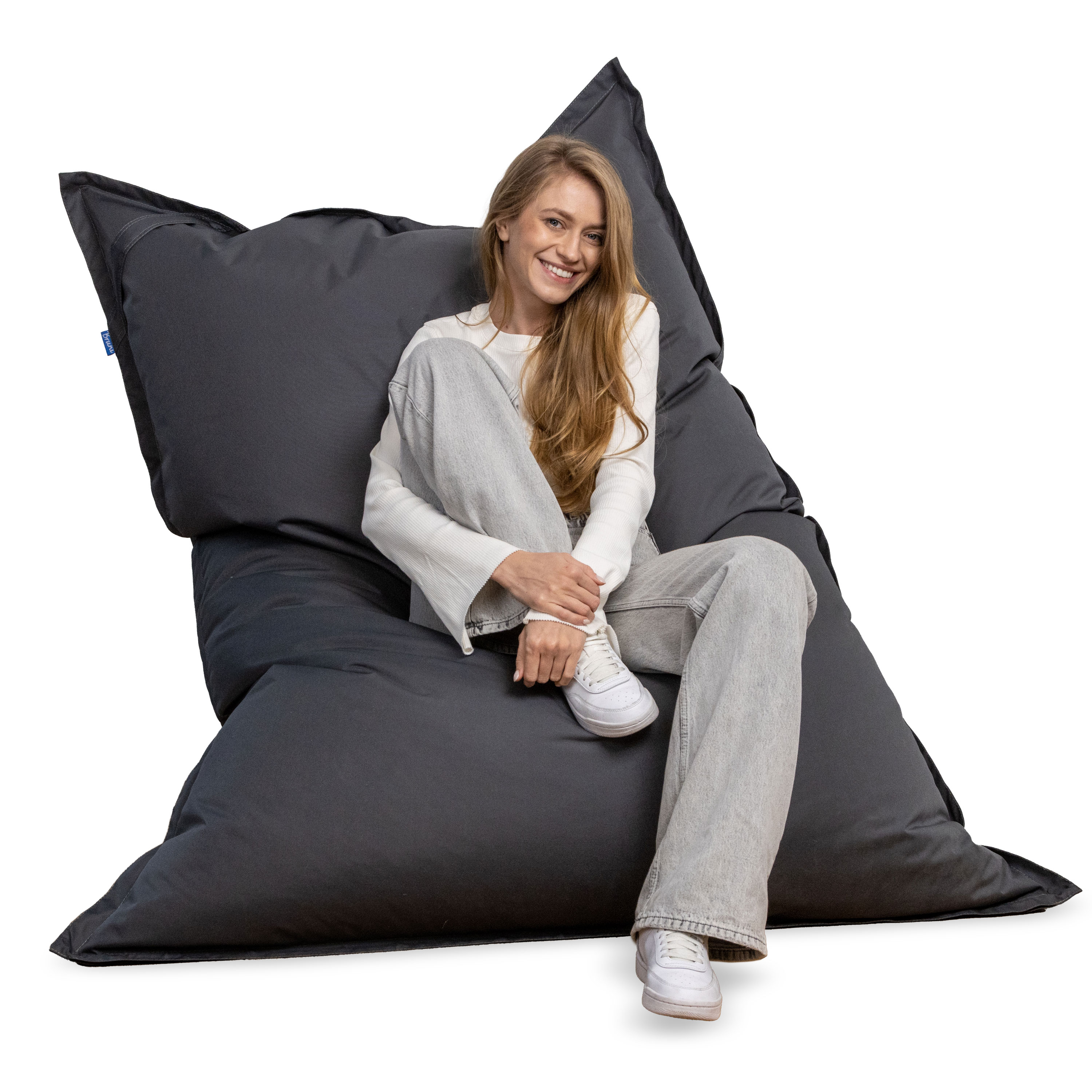 Bruni Caree XXL-Sitzsack in Grau - rechteckiger Indoor- und Outdoor-Sitzsack mit 140x180 cm aus Deutschland