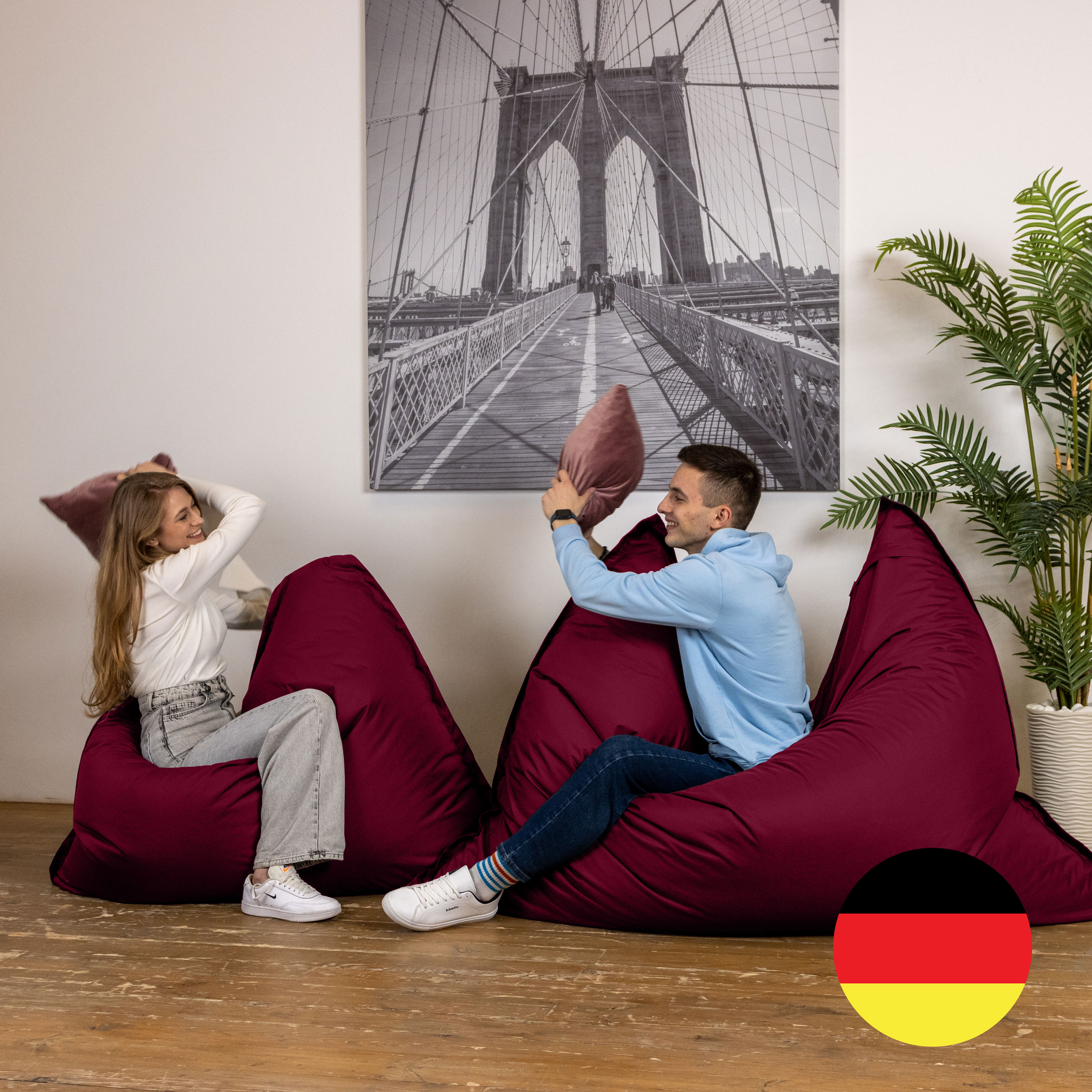 Bruni Caree XXL-Sitzsack in Bordeaux - rechteckiger Indoor- und Outdoor-Sitzsack mit 140x180 cm aus Deutschland