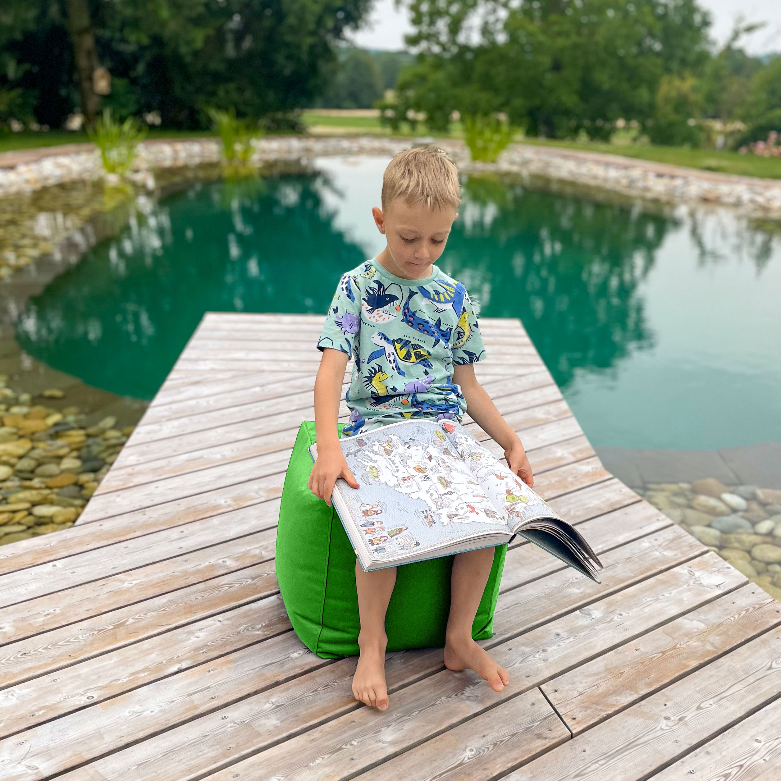 Bruni Cubo Sitzwürfel in Grün - 40x40x40 cm Indoor- und Outdoor-Sitzhocker
