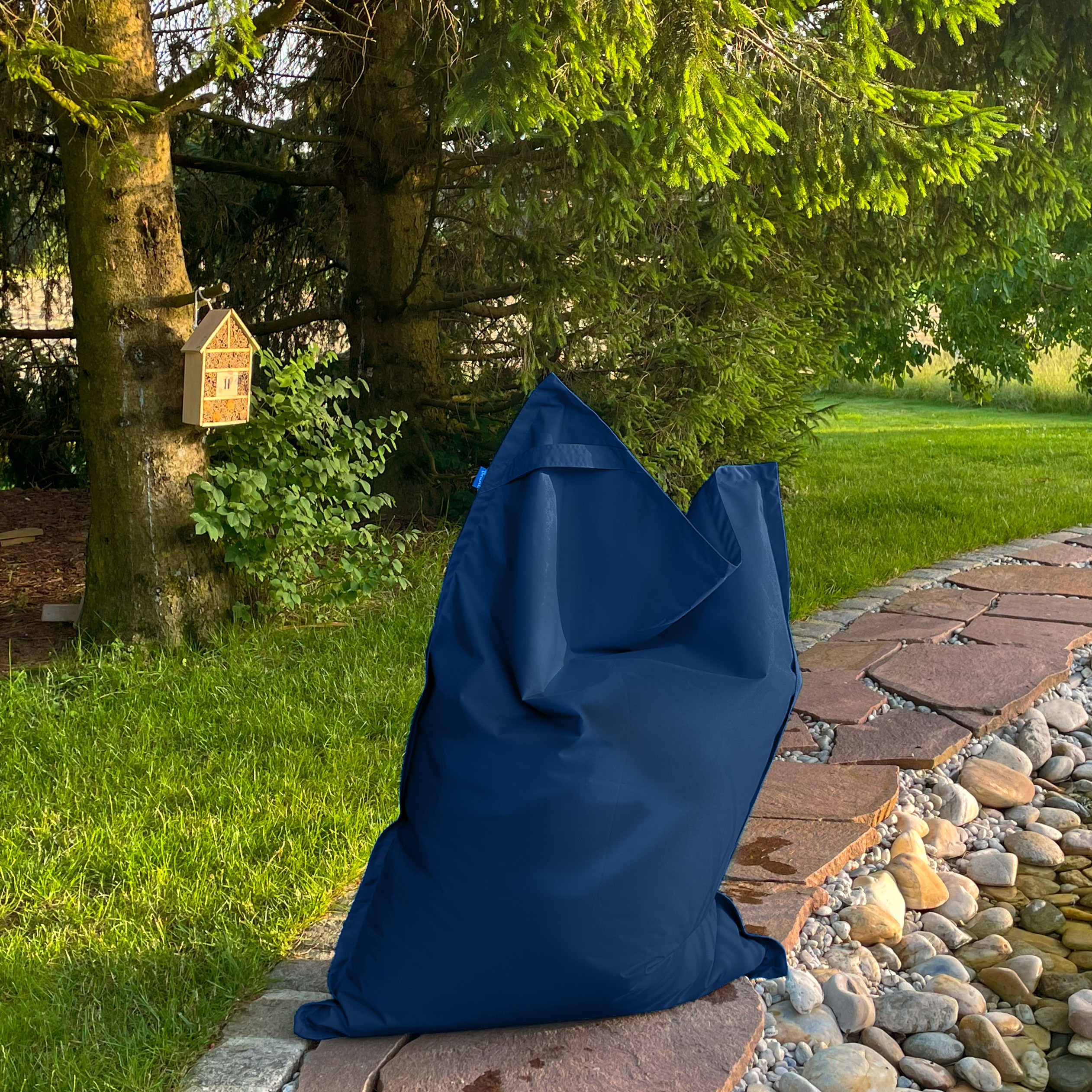 Bruni Caree Kids in Königsblau - Outdoor- und Indoor-Kinder-Sitzsack