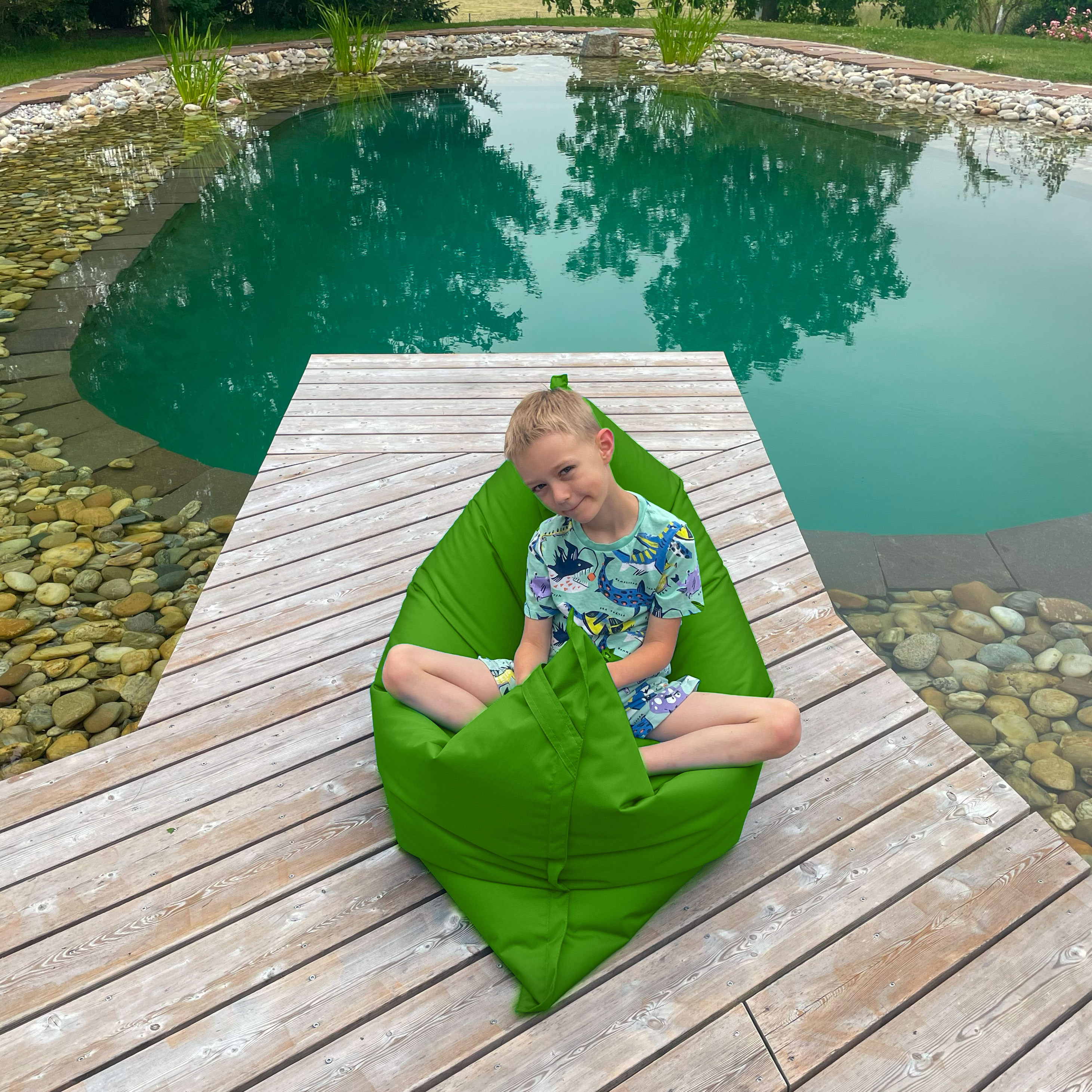 Bruni Caree Kids in Grün - Outdoor- und Indoor-Kinder-Sitzsack