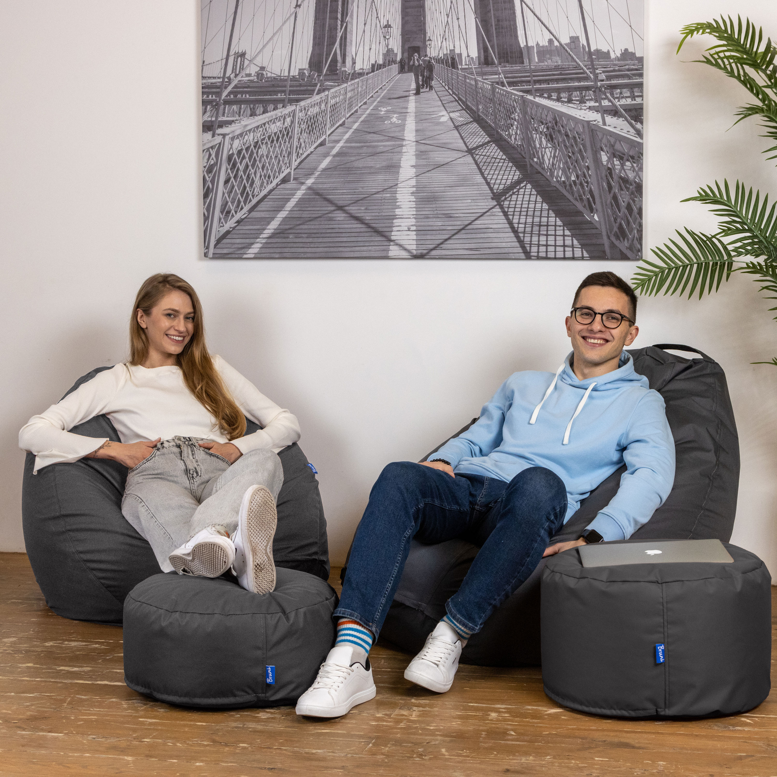 Bruni Pouf Fuß- und Sitzhocker L in Grau - Indoor- und Outdoor-Sitzpouf, in Deutschland gefertigt