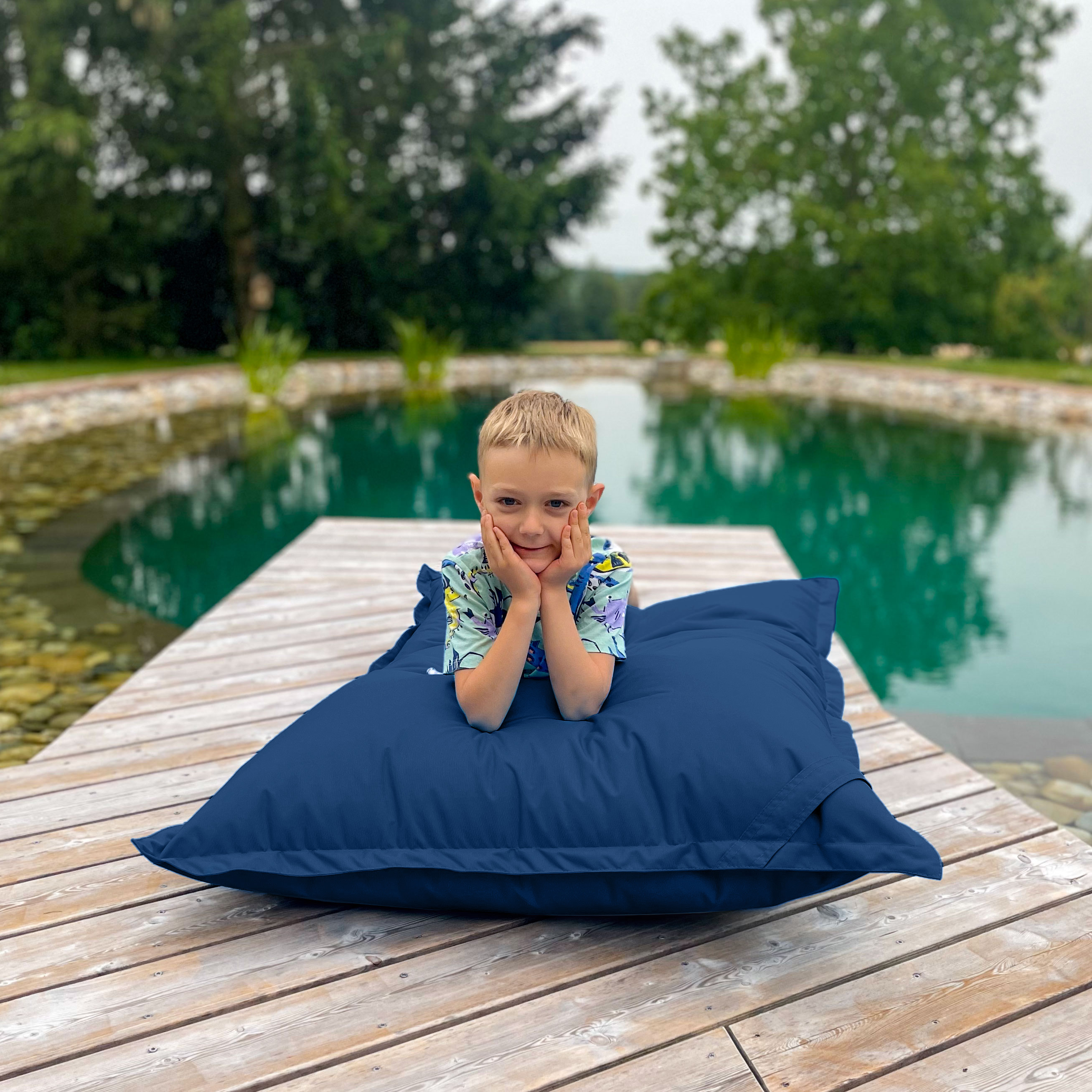Bruni Caree Kids in Königsblau - Outdoor- und Indoor-Kinder-Sitzsack