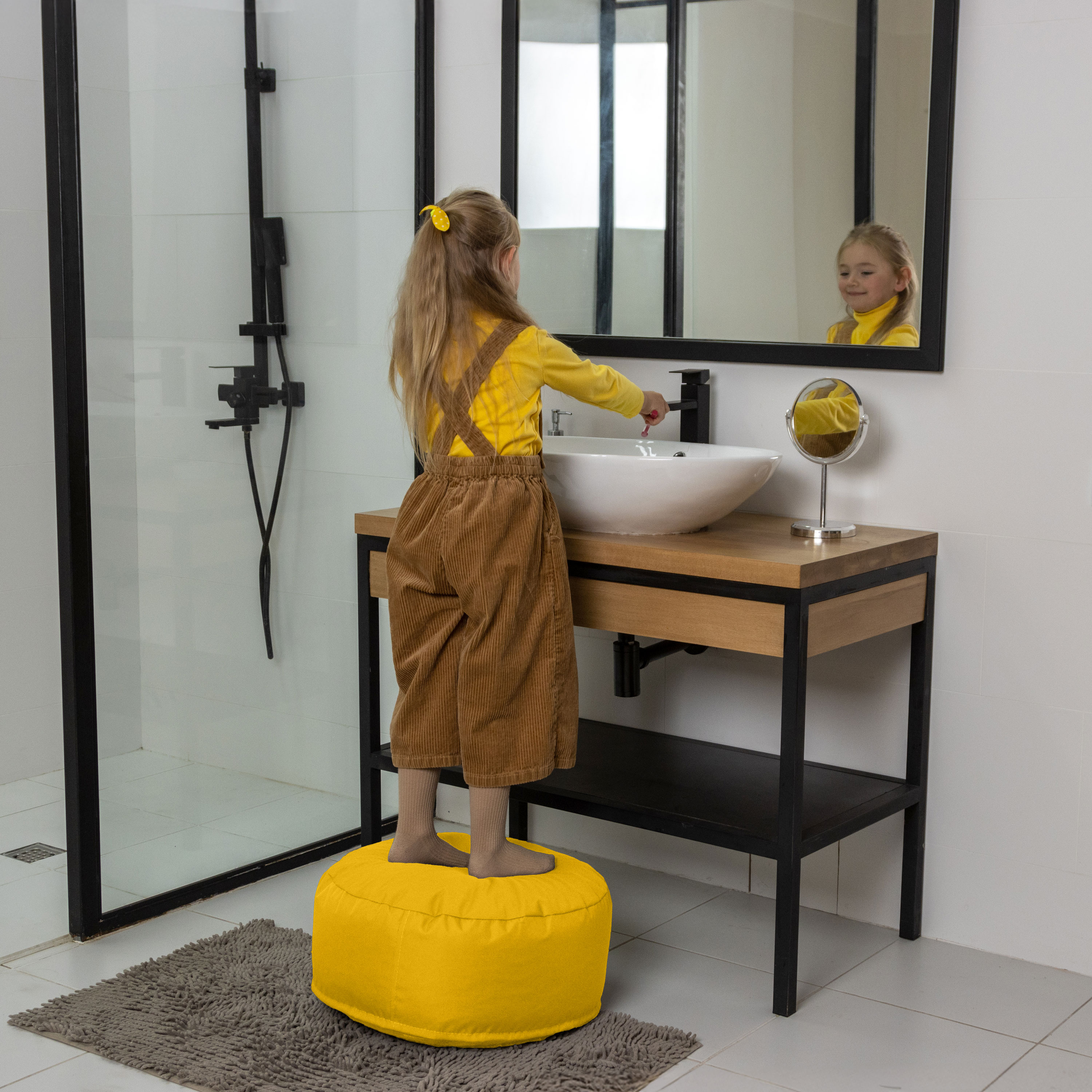 Bruni Pouf Fuß- und Sitzhocker M in Gelb - Indoor- und Outdoor-Sitzpouf, in Deutschland gefertigt